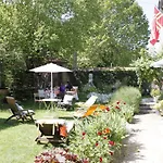 Avenue Du Château 3*