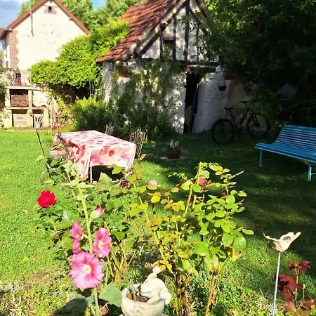 Avenue Du Château Maison d'hôtes Saint-Just (Eure)