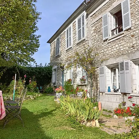 Avenue Du Chateau 3*