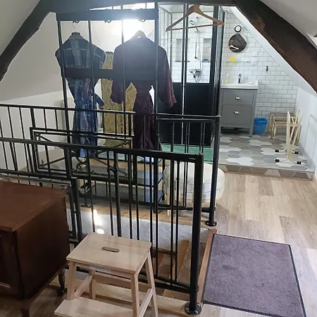 Avenue Du Château 3*