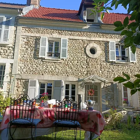Avenue Du Château