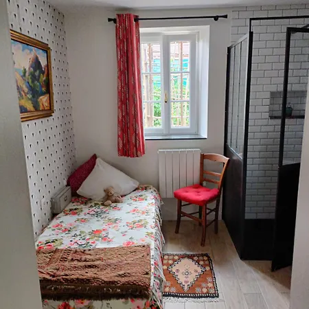 Avenue Du Château 3*